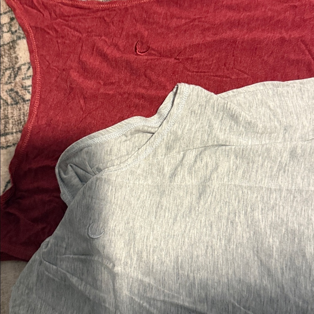 Zyia Red and Gray Tank Tops size xl - Picture 2 of 3